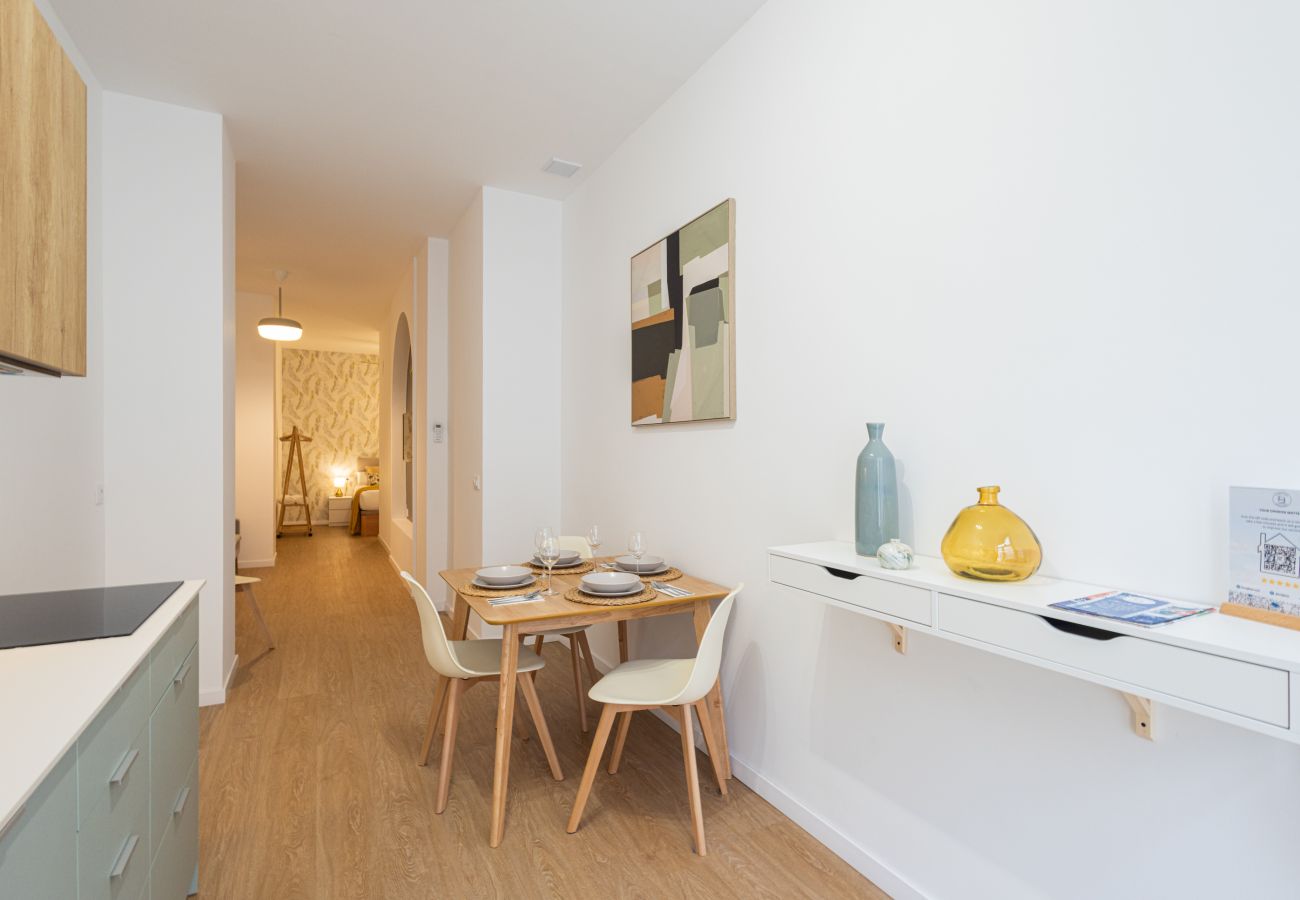 Appartement à Valence / Valencia - Maritim Studios III | 4 Viajeros | AC-WIFI | Near Beach