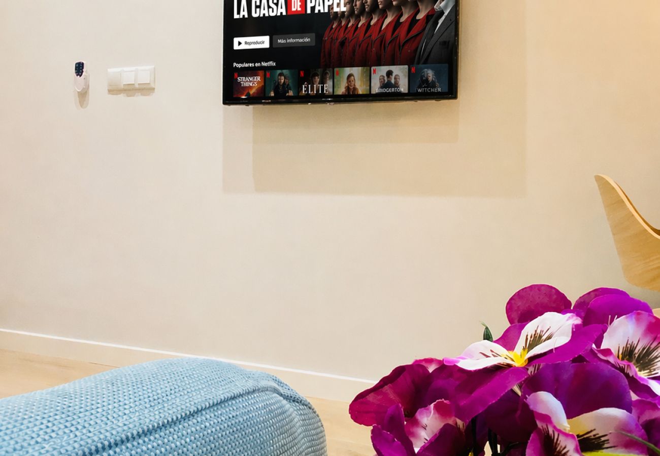 Appartement à Valence / Valencia - Beach Apartment | 1Hab | 4 Personas | AC & WIFI