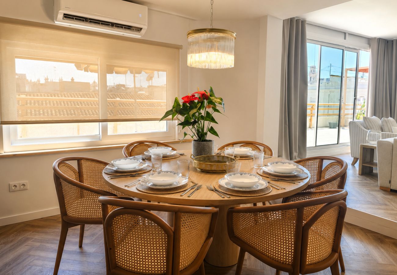 Appartement à Valence / Valencia - Atico de Lujo con Terraza de 185 m² | 6 Viajeros 