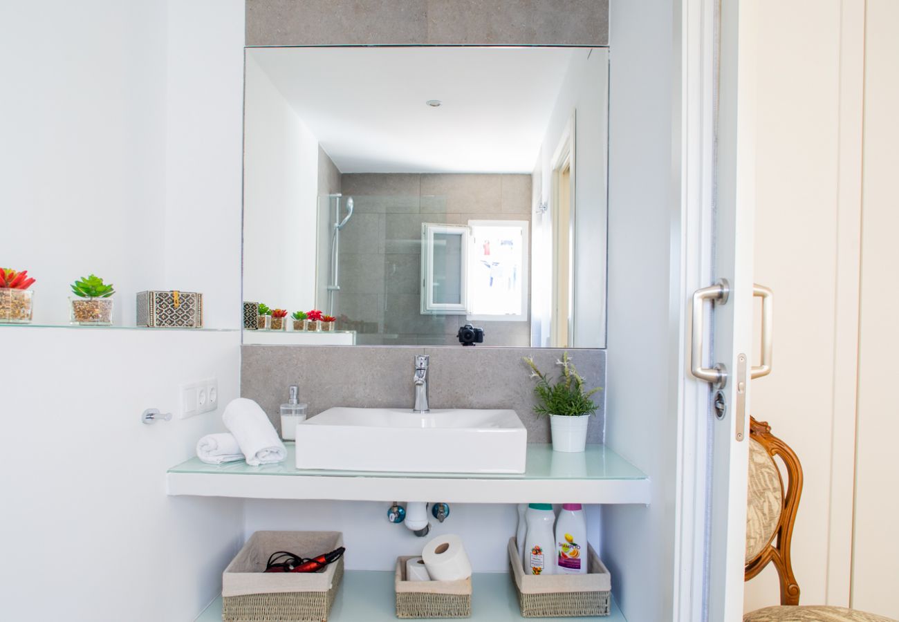 Appartamento a Valencia / València - El Cabanyal Petit Penthouse by Florit Flats