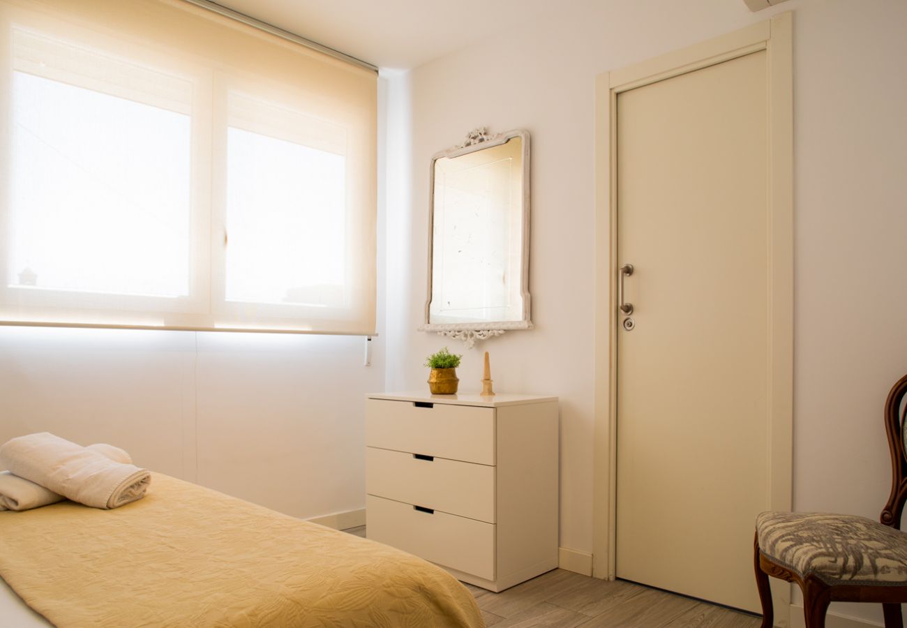 Appartamento a Valencia / València - El Cabanyal Petit Penthouse by Florit Flats