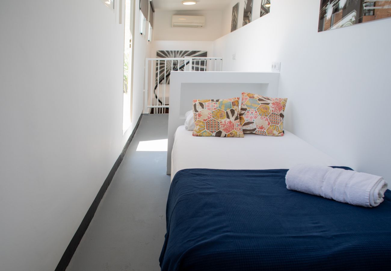 Appartamento a Valencia / València - El Cabanyal Petit Penthouse by Florit Flats