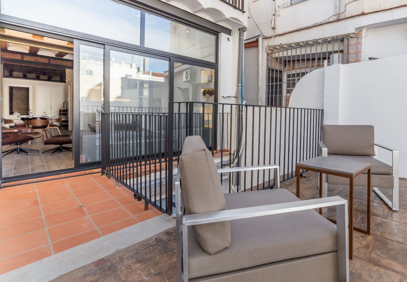 Appartamento a Valencia / València - CENTER-Luxurious 1BR, 1BA-Terrace, WI-FI, A/C 