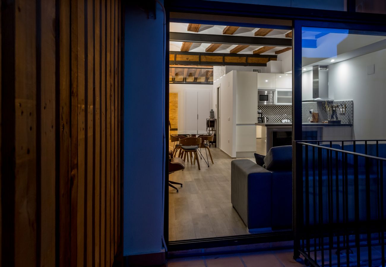 Appartamento a Valencia / València - CENTER-Luxurious 1BR, 1BA-Terrace, WI-FI, A/C 