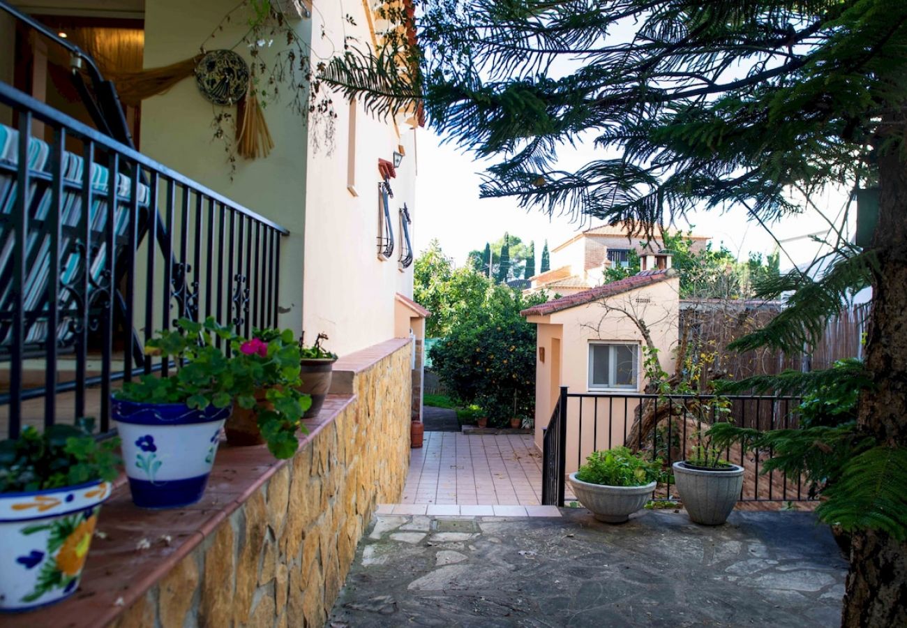 Villetta a L´Eliana - Villa Citrus Garden | 5 Huéspedes | Piscina & BBQ