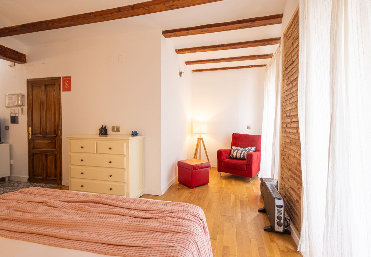 Appartamento a Valencia / València - Encantador Loft con Terraza | 4 Huéspedes | Ruzafa