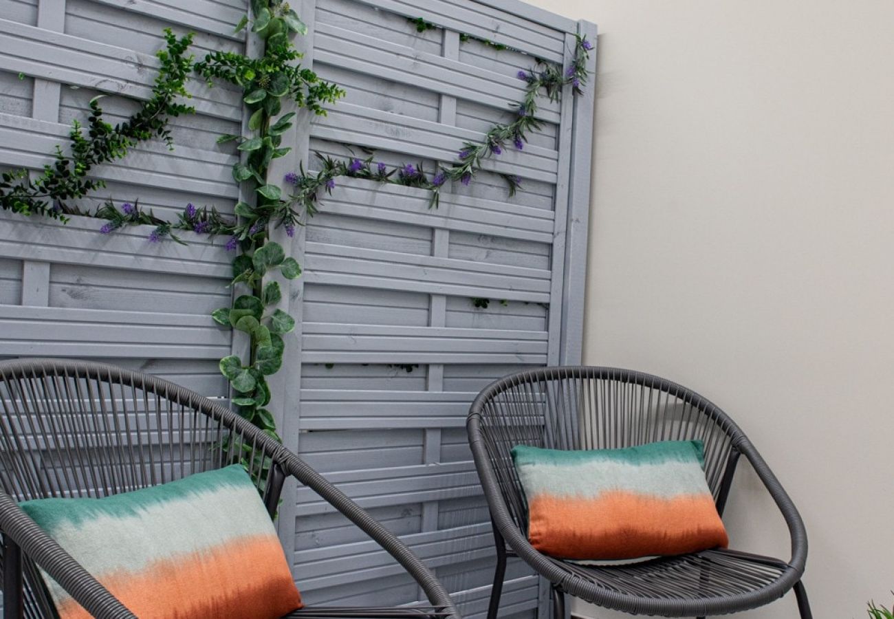 Appartamento a Valencia / València - Port Suite III | 6 Viajeros | AC & WiFi | 15 min Ciudad Artes
