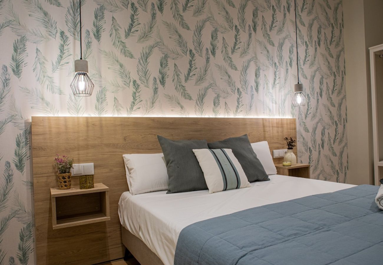 Appartamento a Valencia / València - Port Suite III | 6 Viajeros | AC & WiFi | 15 min Ciudad Artes