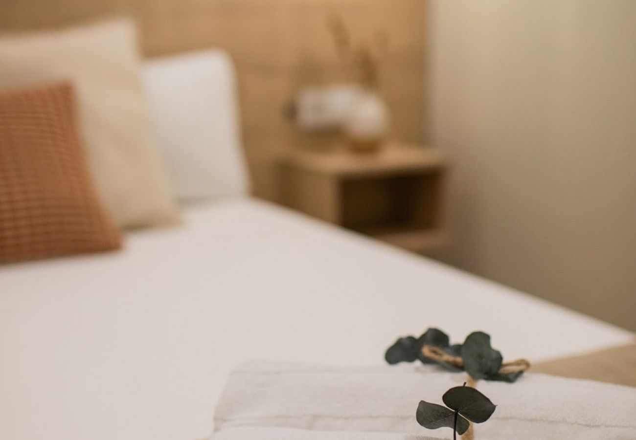 Appartamento a Valencia / València - Port Suite II | 4 Viajeros | AC & WiFi | 15 min Ciudad Artes