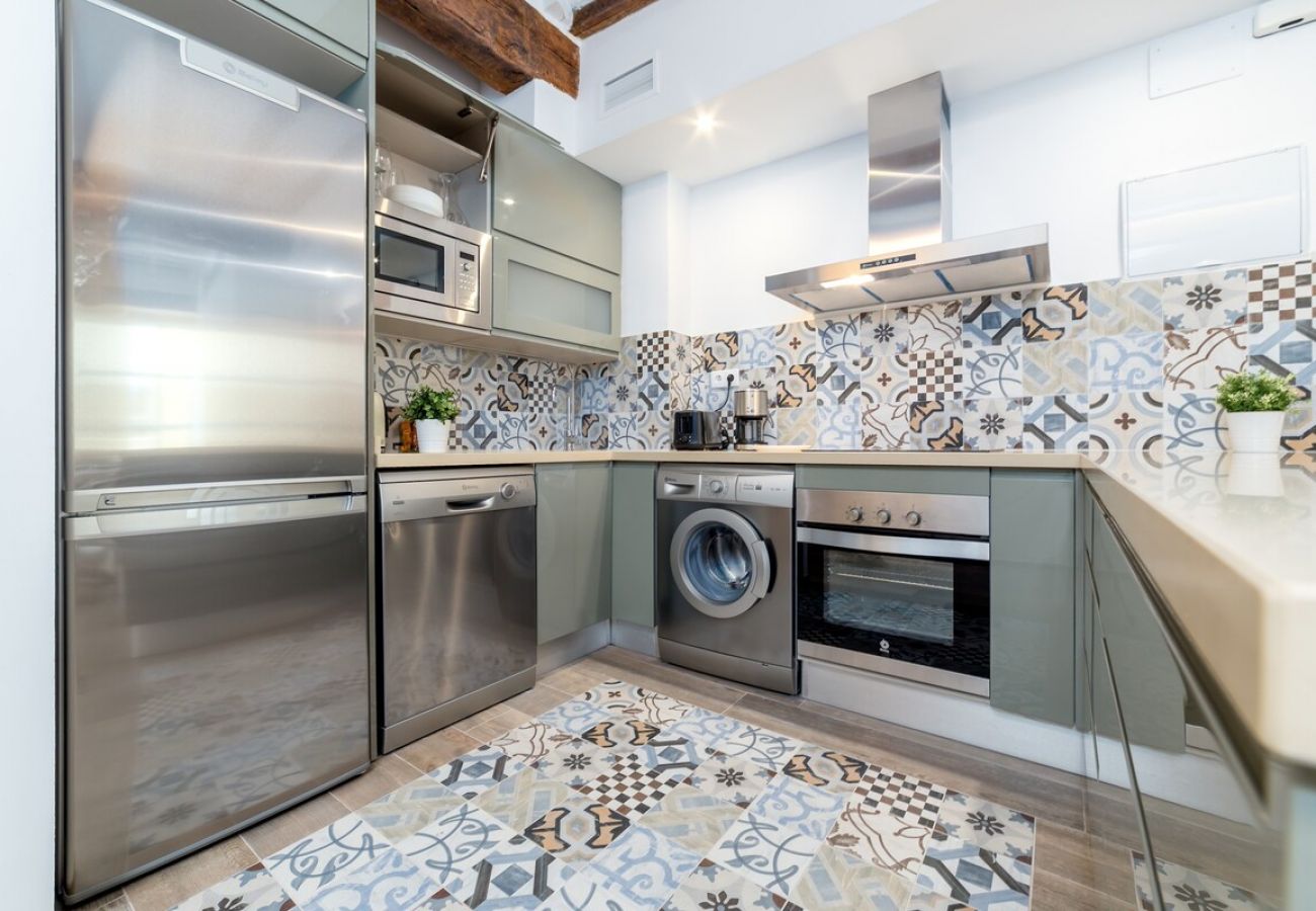Appartamento a Valencia / València -  CATHEDRAL LUXURY TERRACE FLAT 2BR,2BA, A\C,Wifi