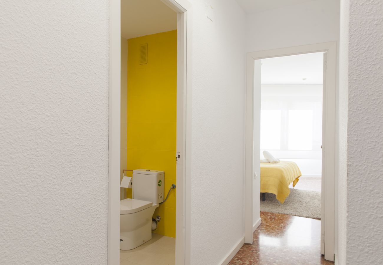 Appartamento a Valencia / València - Old Town Quart Towers Stay I | AC & WiFi | 4 Viajeros