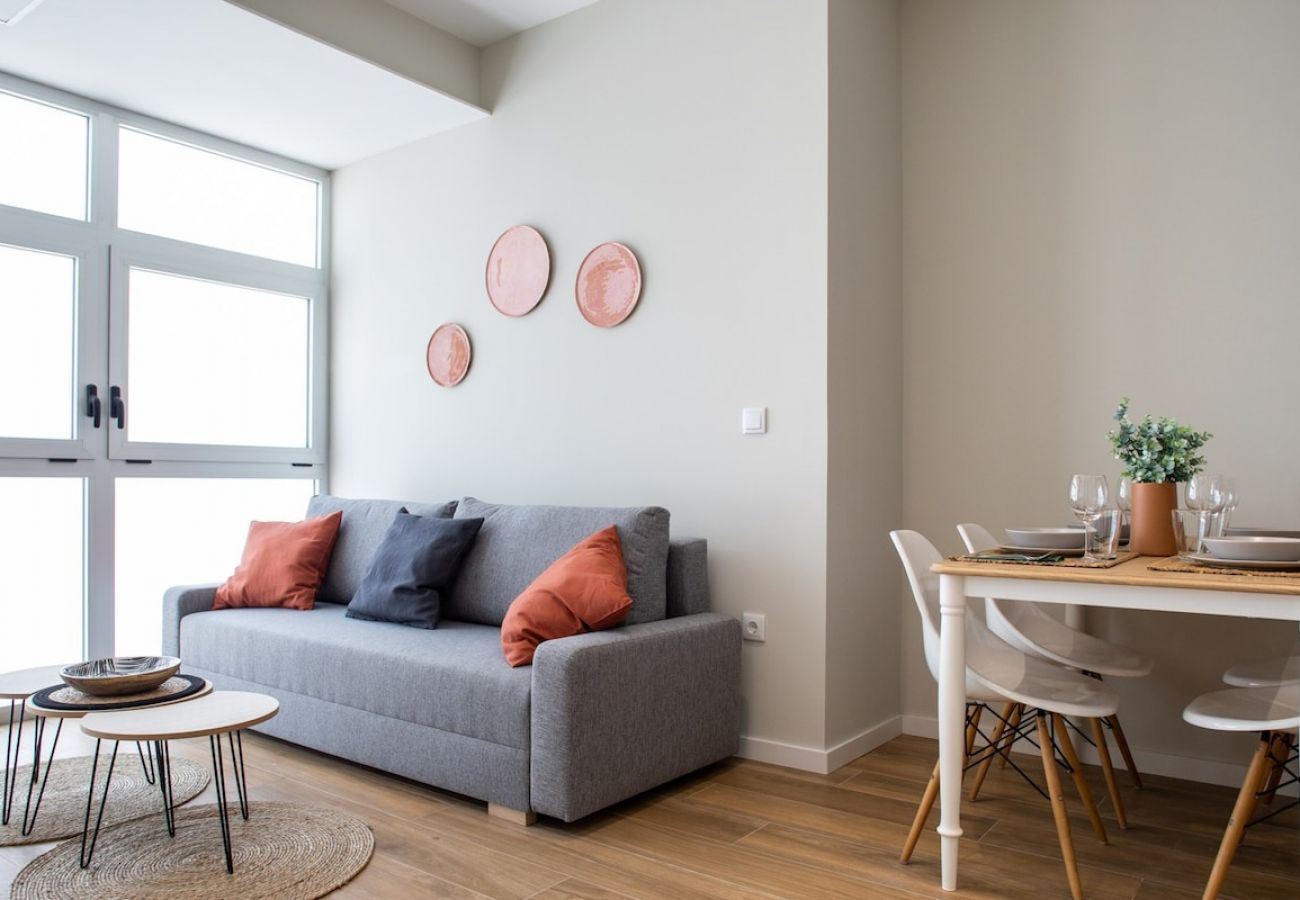 Appartamento a Valencia / València - Port Suite VII | 6 Viajeros | AC & WiFi | 15 min Ciudad Artes
