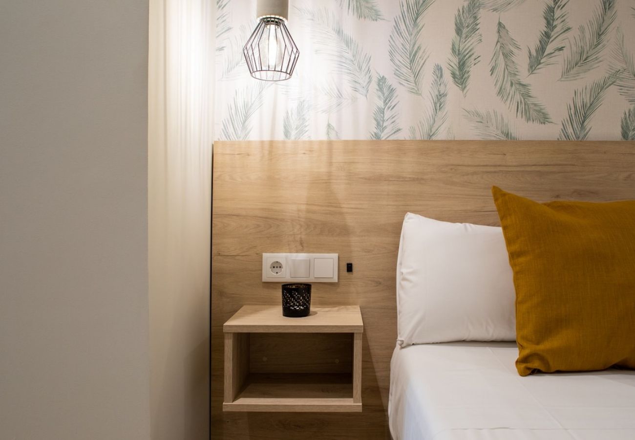Appartamento a Valencia / València - Port Suite VII | 6 Viajeros | AC & WiFi | 15 min Ciudad Artes