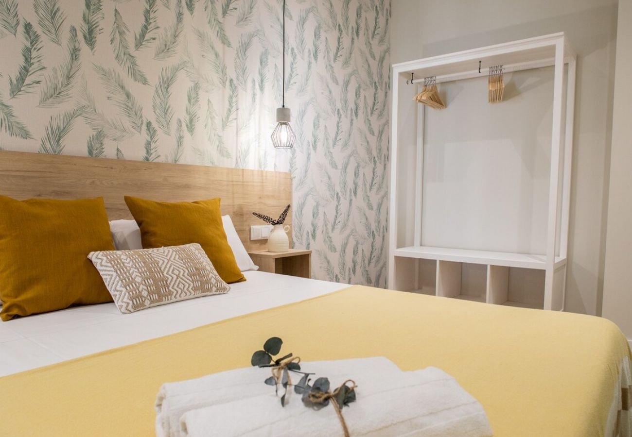 Appartamento a Valencia / València - Port Suite VII | 6 Viajeros | AC & WiFi | 15 min Ciudad Artes