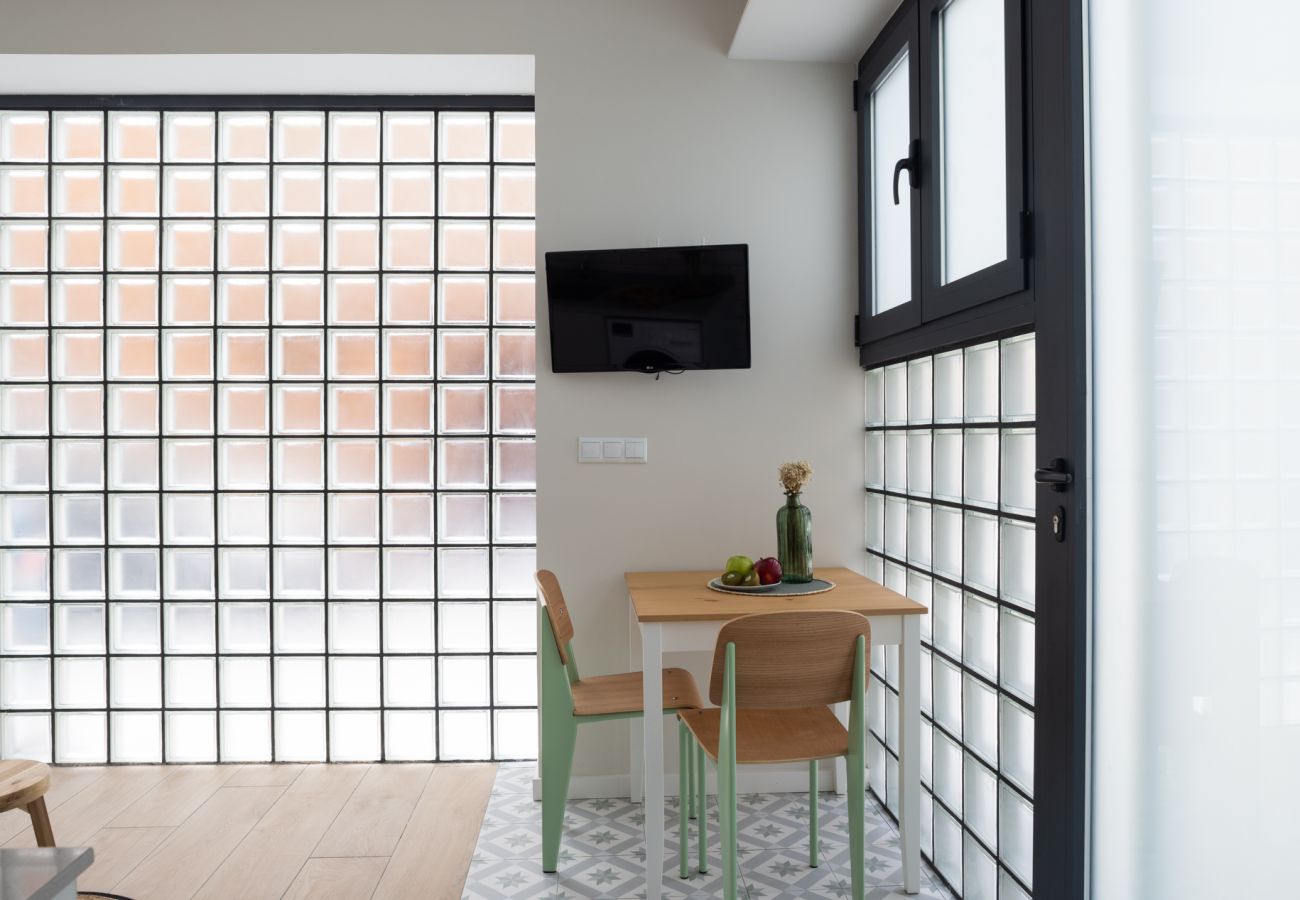 Affitto per camere a Valencia / València - The Sea Rooms VII | AC & WIFI | 15 min Playa