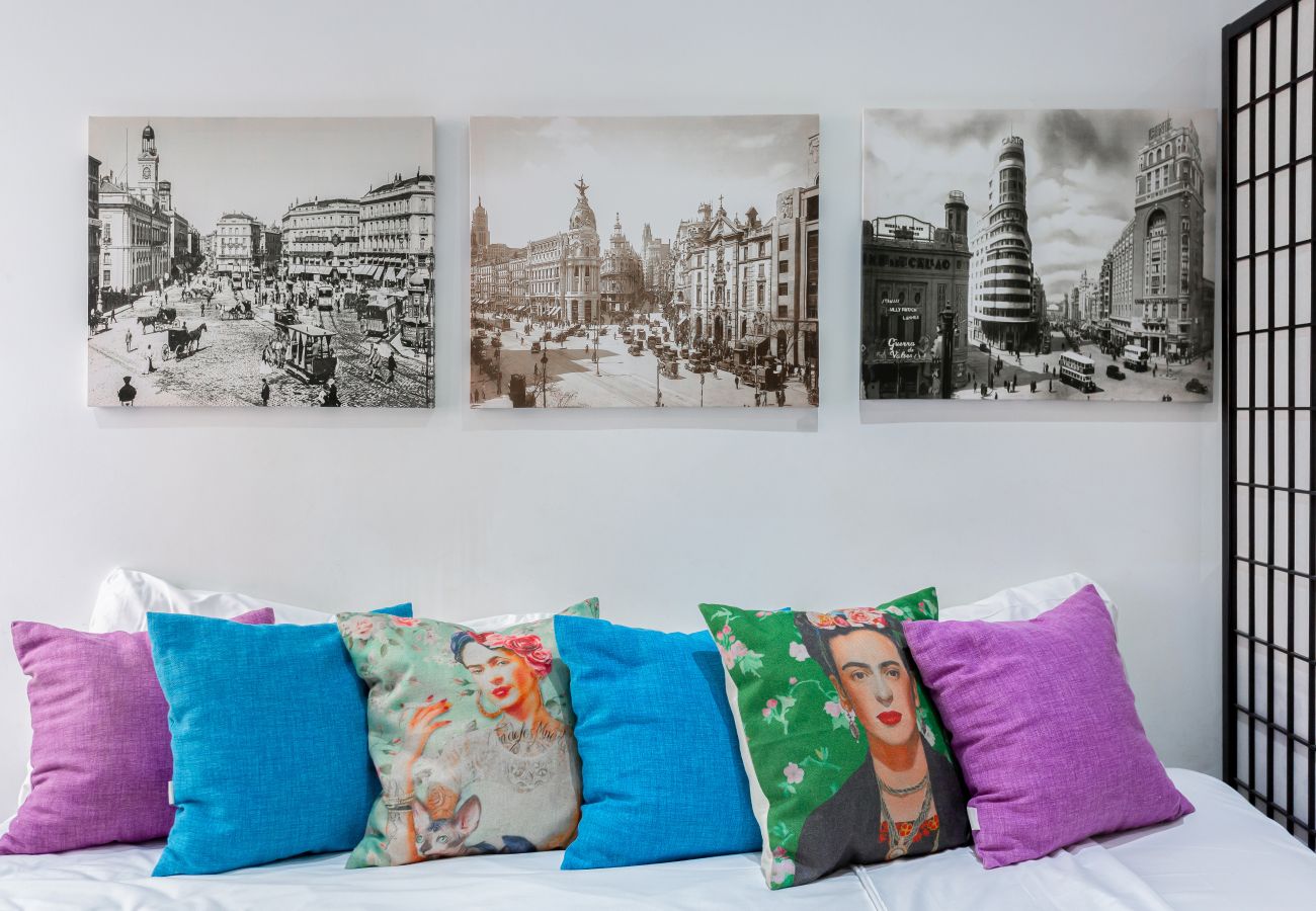 Studio a Madrid - Estudio en planta baja en Goya, Madrid
