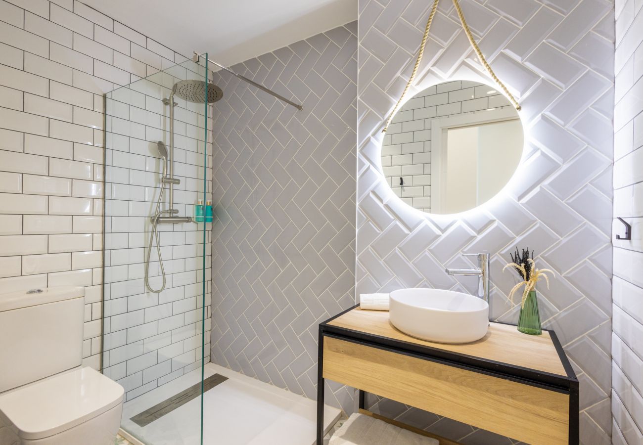 Appartamento a Valencia / València - The Sea Rooms XIII | AC & WIFI | 15 min Playa
