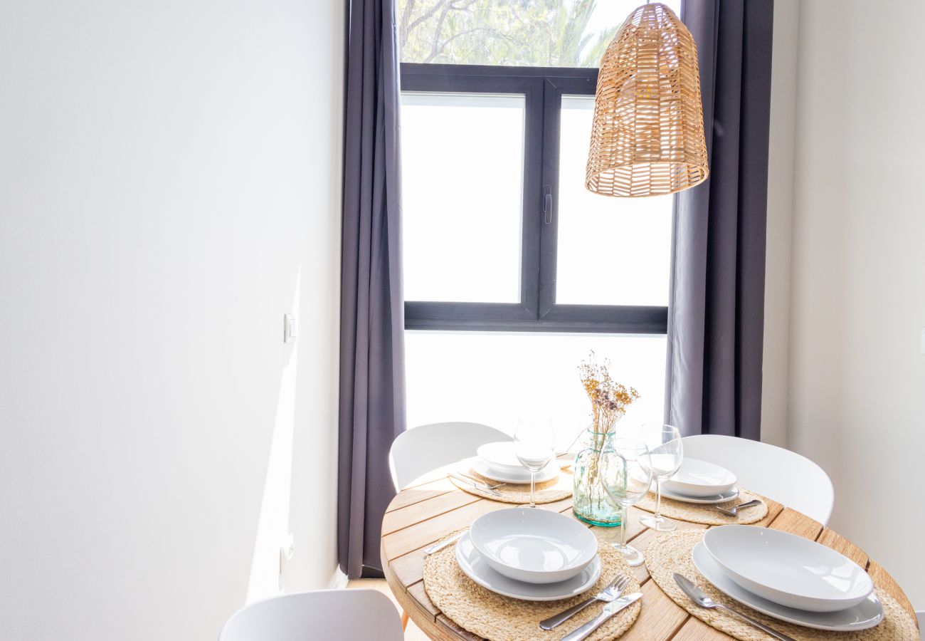Appartamento a Valencia / València - The Sea Rooms XIII | AC & WIFI | 15 min Playa