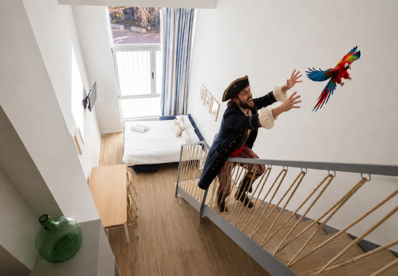 Appartamento a Valencia / València - Pirate Duplex V | 4 Viajeros | AC WiFi | 15 min Oceanografic