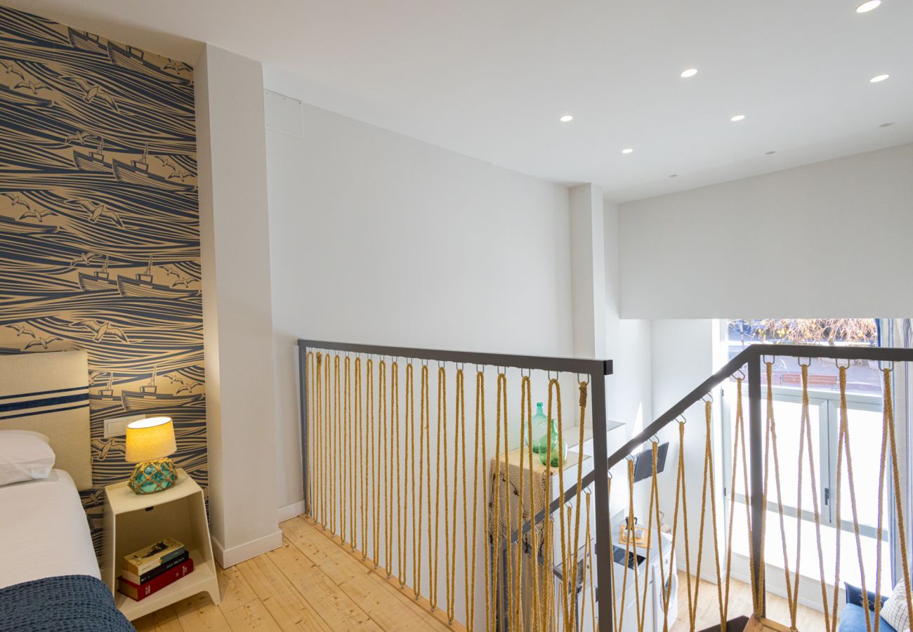 Appartamento a Valencia / València - Pirate Duplex VI | 4 Viajeros | AC WiFi | 15 min Oceanografic