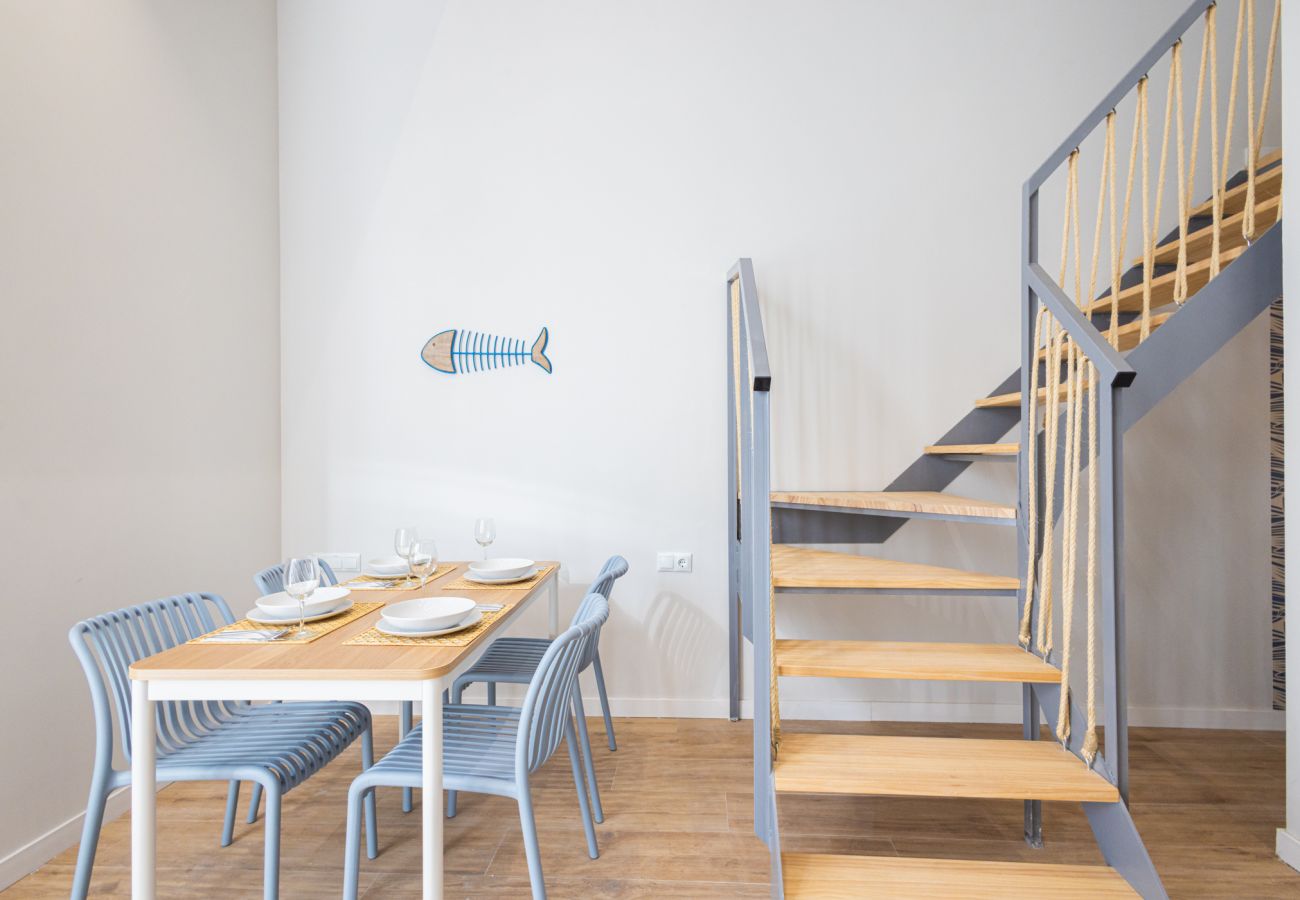 Appartamento a Valencia / València - Pirate Duplex IX | 4 Viajeros | AC WiFi | 15 min Oceanografic