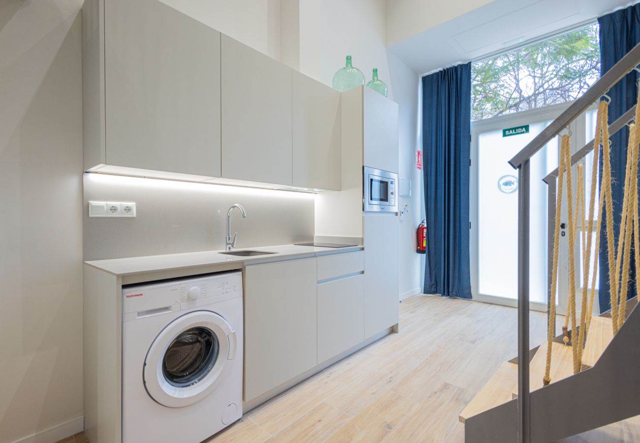 Appartamento a Valencia / València - Pirate Duplex VIII | 4 Viajeros | AC WiFi | 15 min Oceanografic