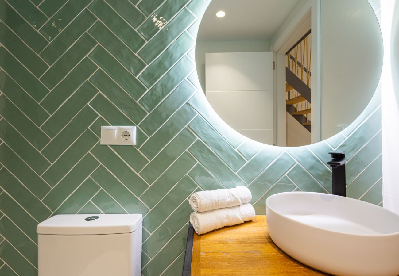 Appartamento a Valencia / València - Pirate Duplex VIII | 4 Viajeros | AC WiFi | 15 min Oceanografic