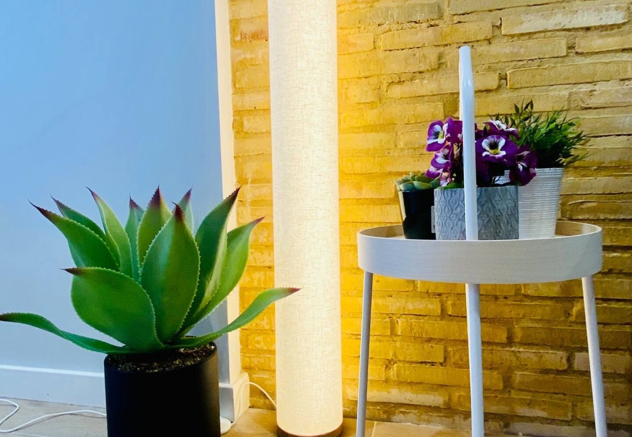 Appartamento a Valencia / València - Beach Apartment | 1Hab | 4 Personas | AC & WIFI