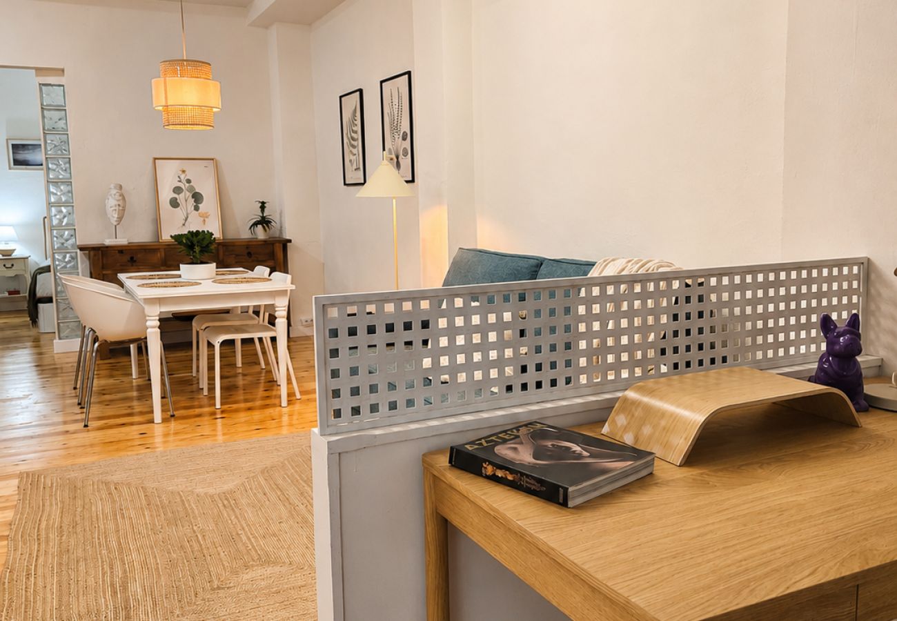 Appartamento a Valencia / València - Serranos Towers Apartments I - 4 Guests - Old Town