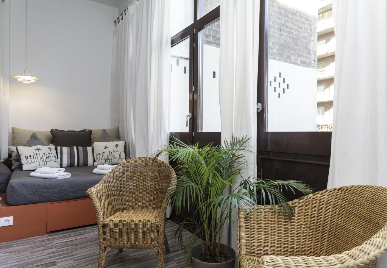 Tweepersoonskamer met exterieur in de Casanova Elegance-accommodatie in de wijk Eixample, Barcelona