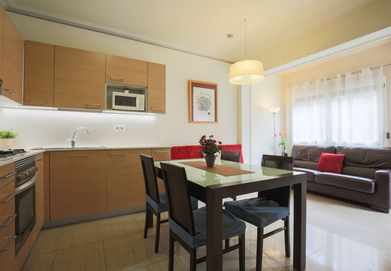 Appartement in Barcelona - MARQUES, moderno piso renovado de 4 dormitorios en alquiler por días en Barcelona centro, Eixample, Sant Antoni.