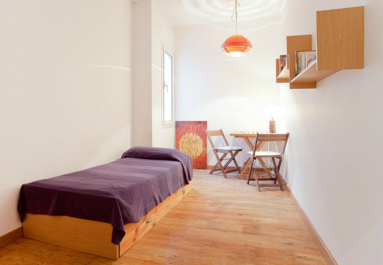 Appartement in Barcelona - ATIC SAGRADA FAMILIA, con gran terraza privada y vistas