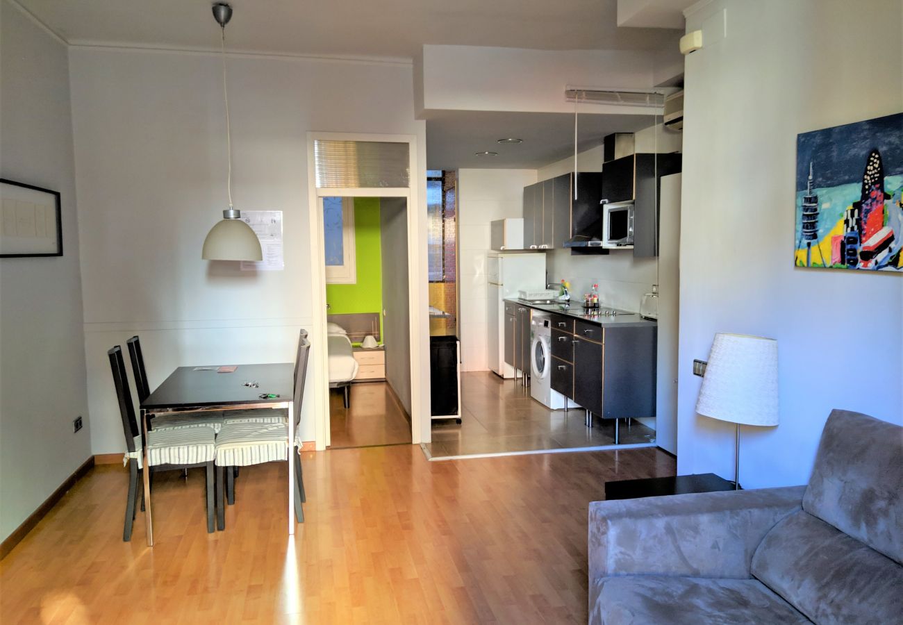 Appartement in Barcelona - PLAZA ESPAÑA & MONTJUÏC, piso en alquiler por días muy bonito, tranquilo, agradable en Barcelona centro