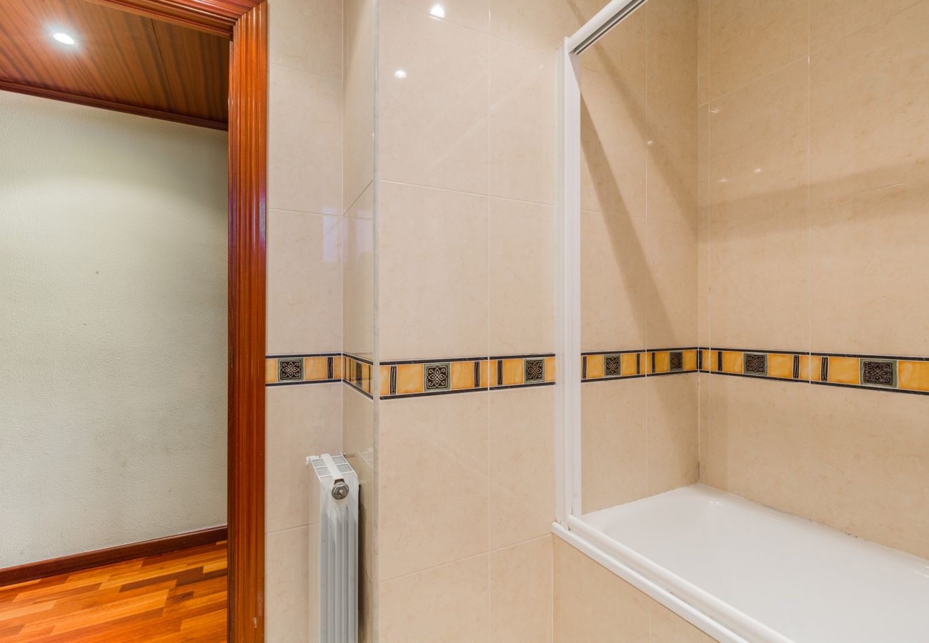 Appartement in Barcelona - PORT, piso turístico en alquiler luminoso, tranquilo, bonitas vistas de Barcelona.