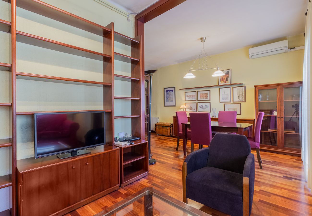 Appartement in Barcelona - PORT, piso turístico en alquiler luminoso, tranquilo, bonitas vistas de Barcelona.