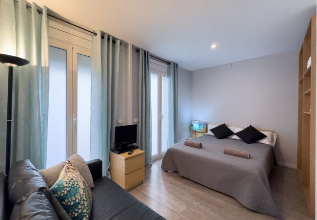 Appartement in Barcelona - Estudio en alquiler luminoso, tranquilo y muy bien situado en Gracia, Barcelona centro