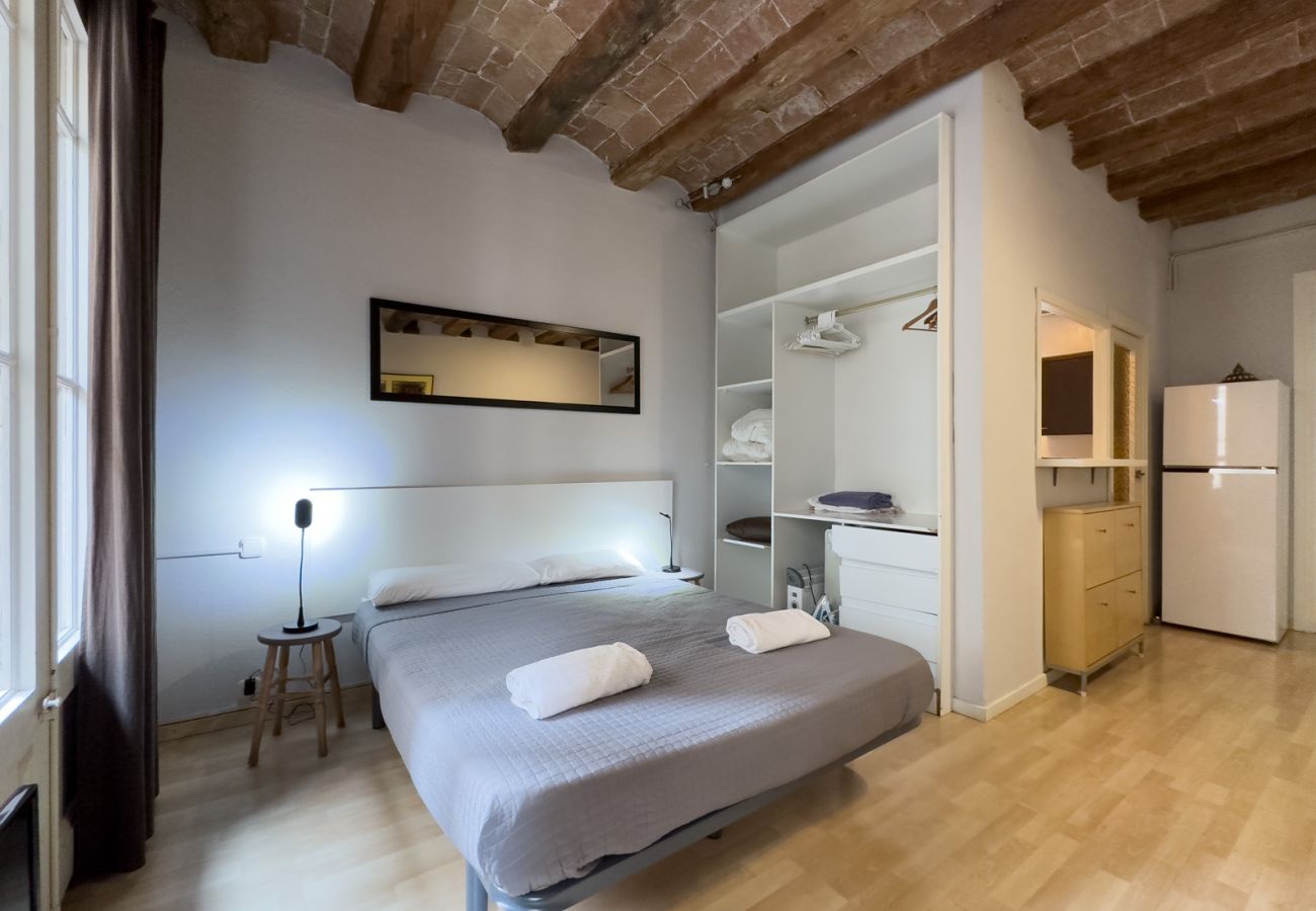Appartement in Barcelona - Estudio bonito, confortable, tranquilo y luminoso en alquiler en Gracia, Barcelona centro