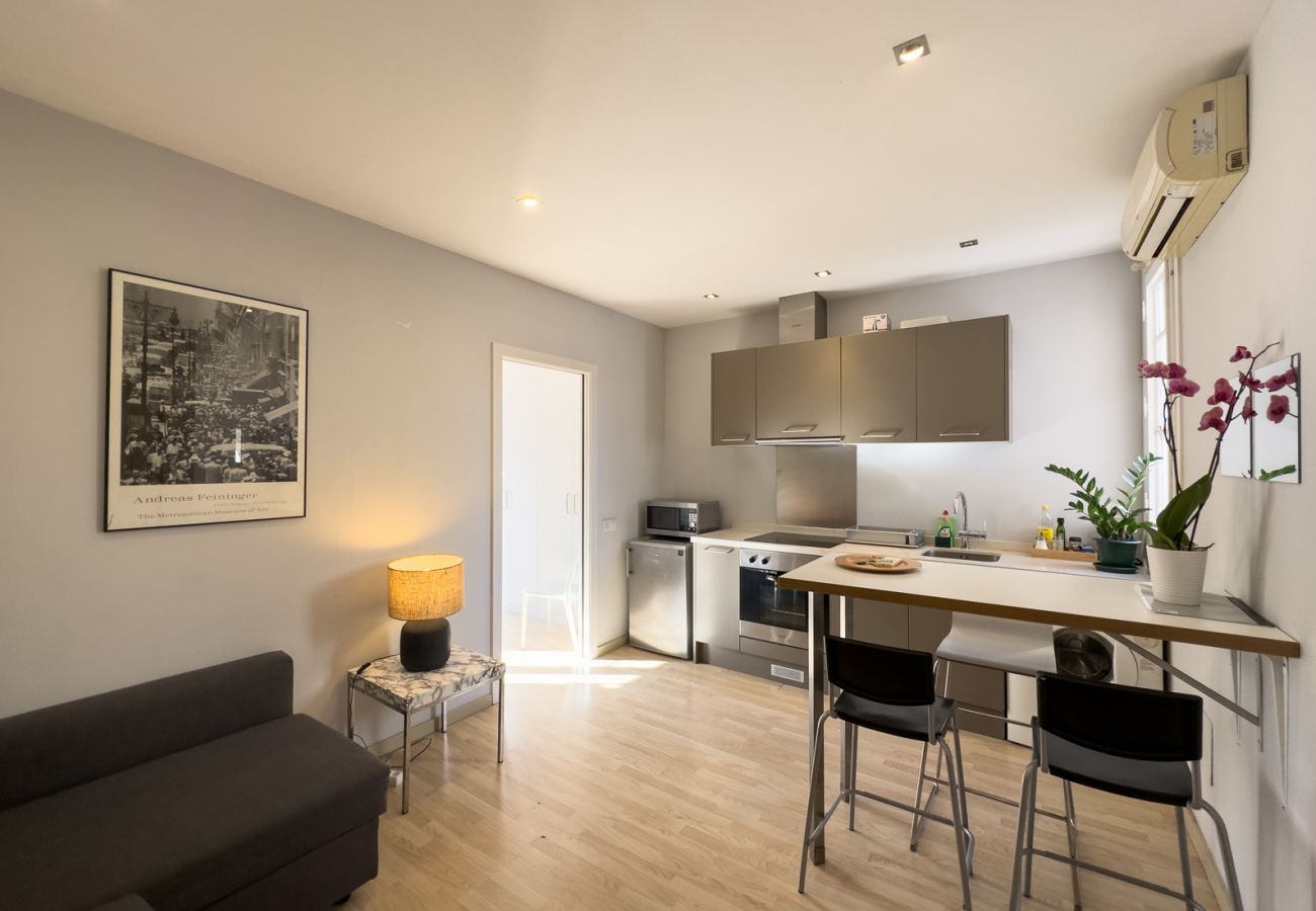 Appartement in Barcelona - Piso con encanto, restaurado y equipado, muy bonito y luminoso en Barcelona centro, Gracia