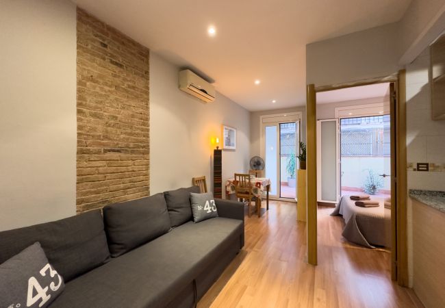 Appartement in Barcelona - Piso con patio terraza privada en alquiler en Barcelona centro, Gracia