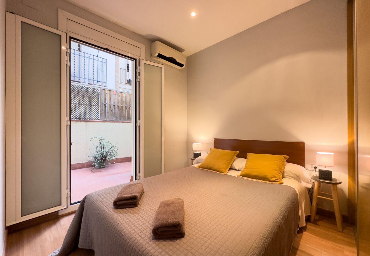 Appartement in Barcelona - Piso con patio terraza privada en alquiler en Barcelona centro, Gracia