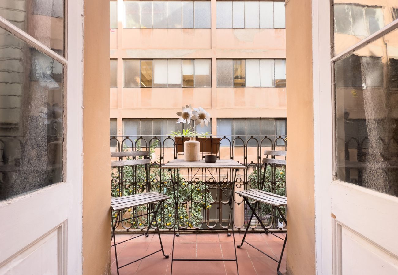 Appartement in Barcelona - GRACIA SANT AGUSTÍ piso de 3 dormitorios en alquiler por días en Barcelona centro, Gracia