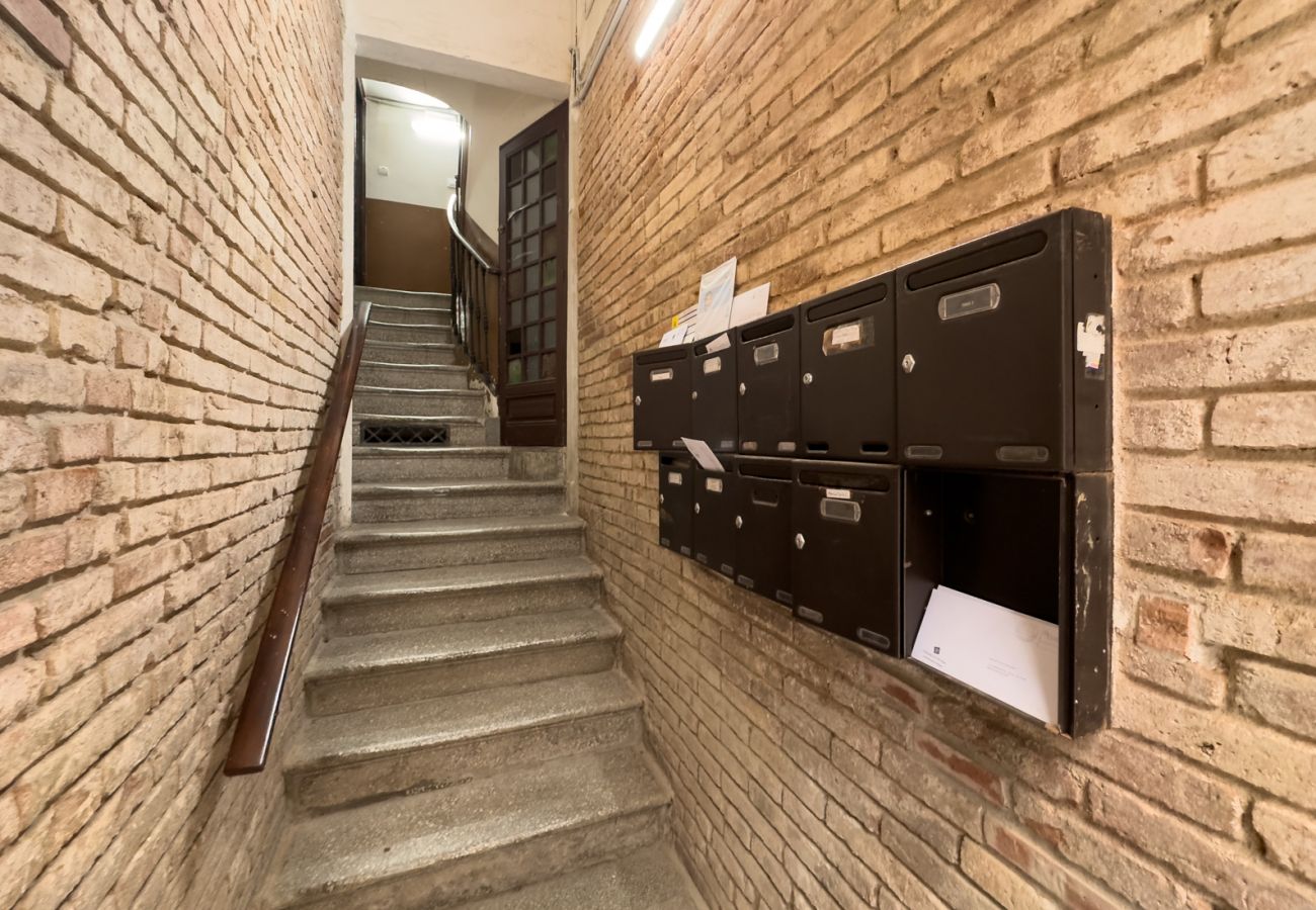 Appartement in Barcelona - GRACIA SANT AGUSTÍ piso de 3 dormitorios en alquiler por días en Barcelona centro, Gracia