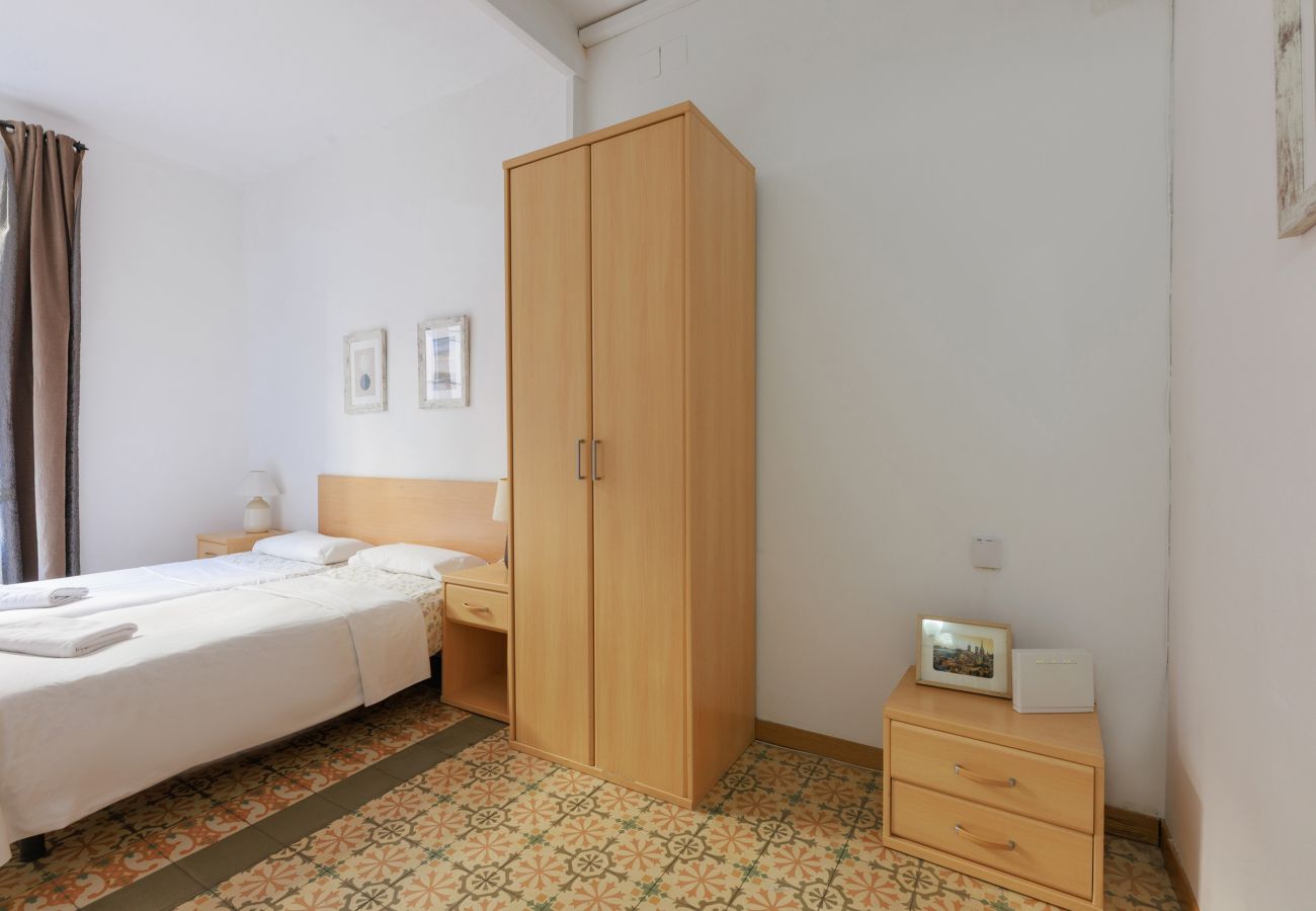 Appartement in Barcelona - GRACIA SANT AGUSTÍ piso de 3 dormitorios en alquiler por días en Barcelona centro, Gracia
