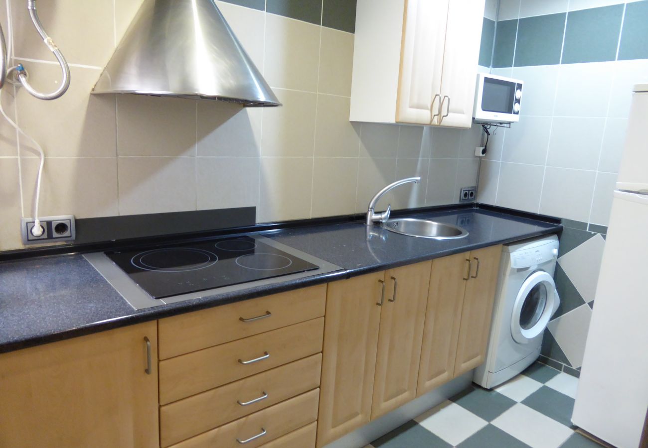 Appartement in Barcelona - Bonito piso en alquiler por días en Gracia, Barcelona centro. Luminoso, tranquilo y bien situado.