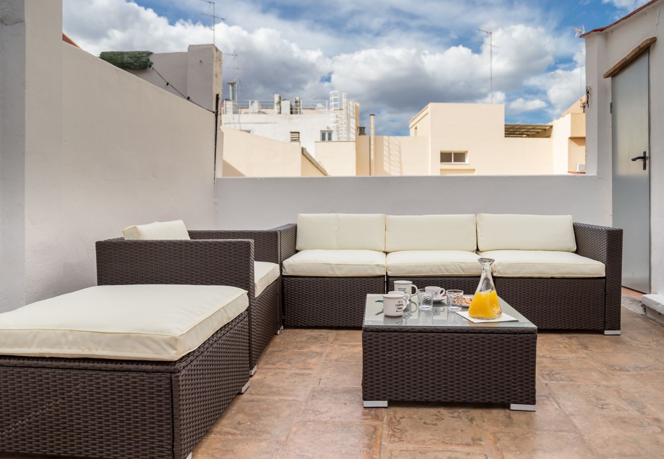 Appartement in Valencia - CENTER-Luxurious 1BR, 1BA-Terrace, WI-FI, A/C 