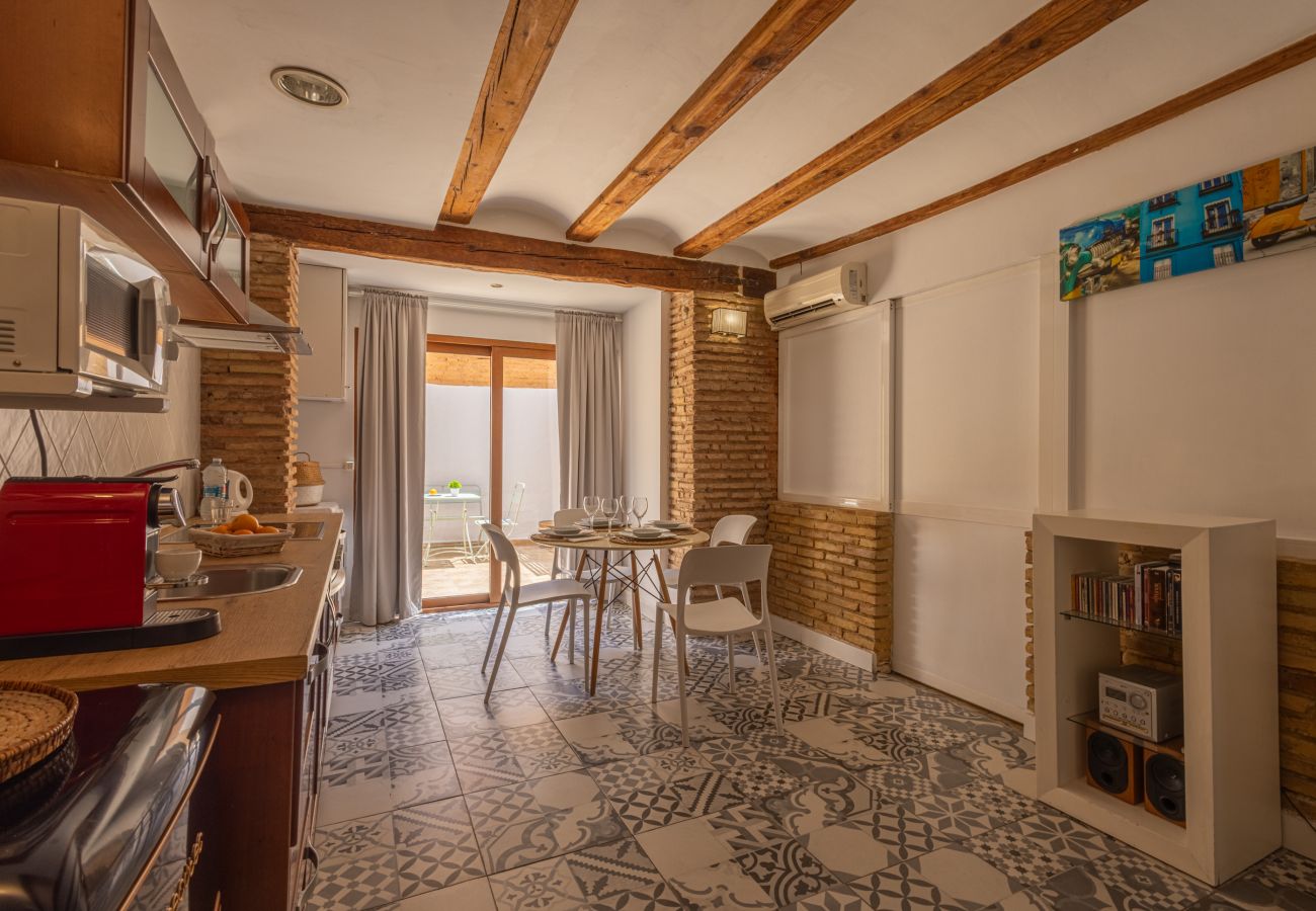Appartement in Valencia - Encantador Loft con Terraza | 4 Huéspedes | Ruzafa