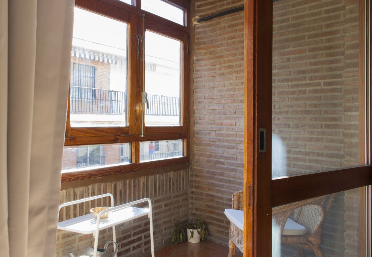 Appartement in Valencia - Old Town Quart Towers Stay I | AC & WiFi | 4 Viajeros