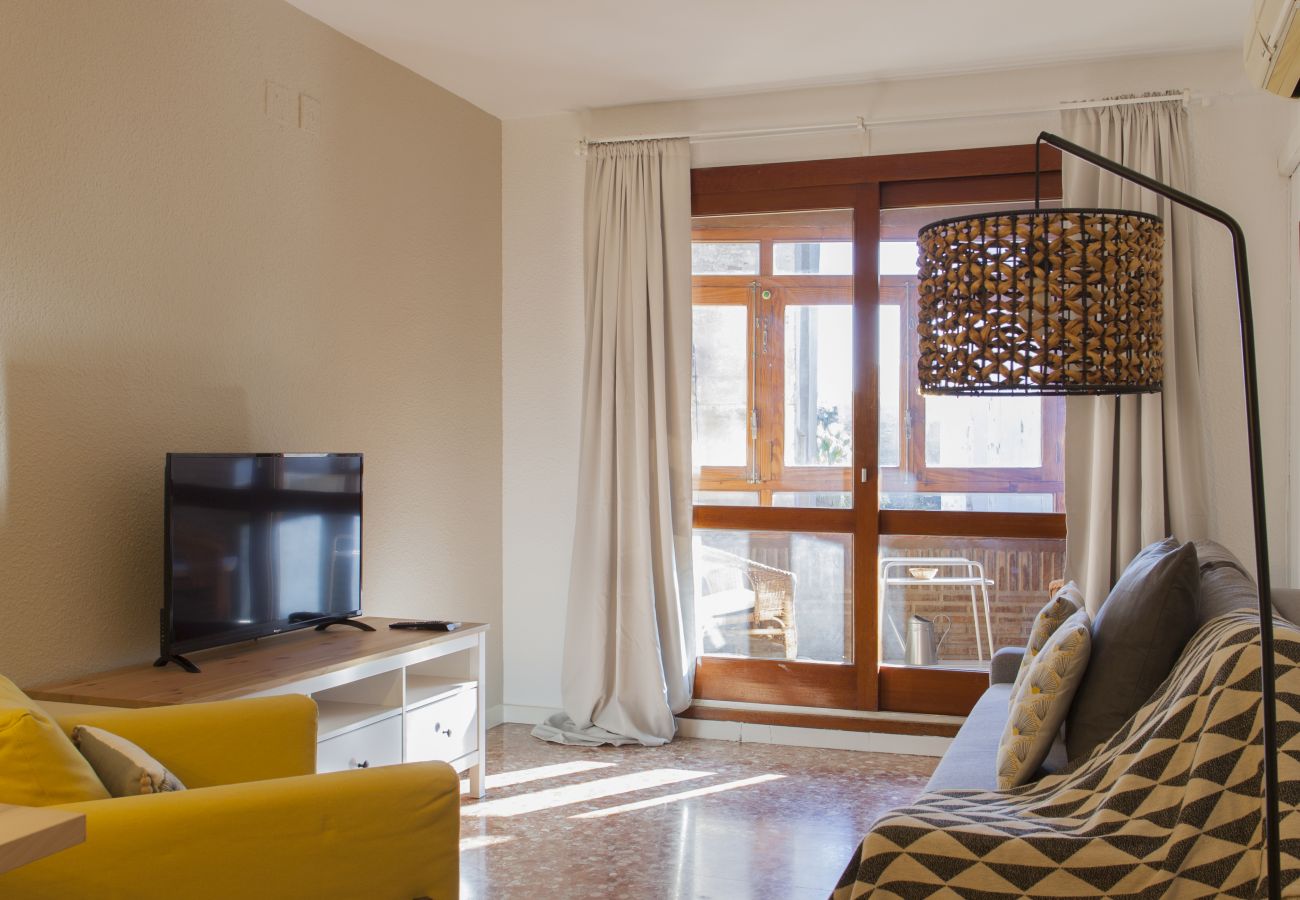 Appartement in Valencia - Old Town Quart Towers Stay I | AC & WiFi | 4 Viajeros