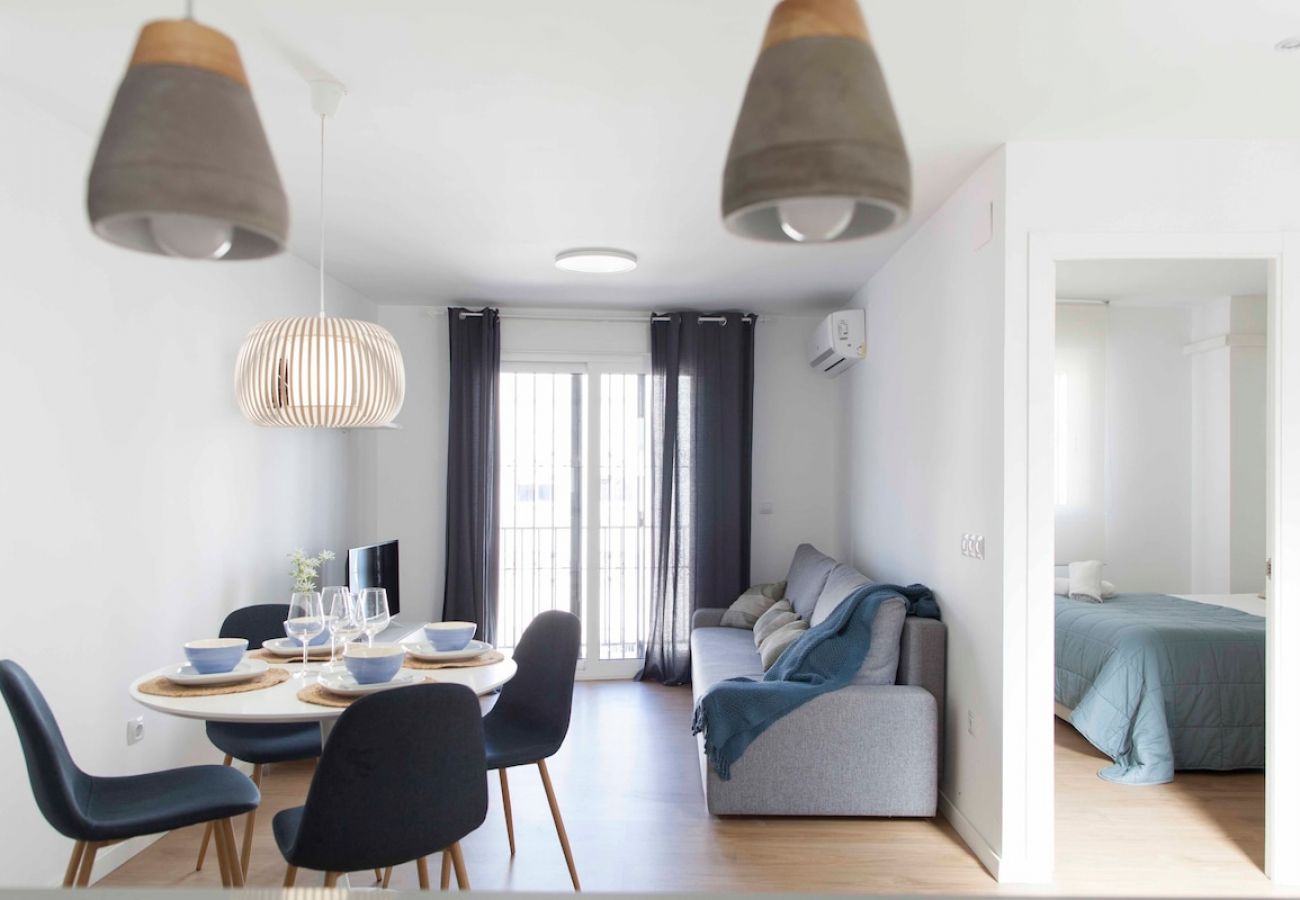 Appartement in Valencia - Old Town Quart Towers Stay II | AC & WiFi | 4 Viajeros