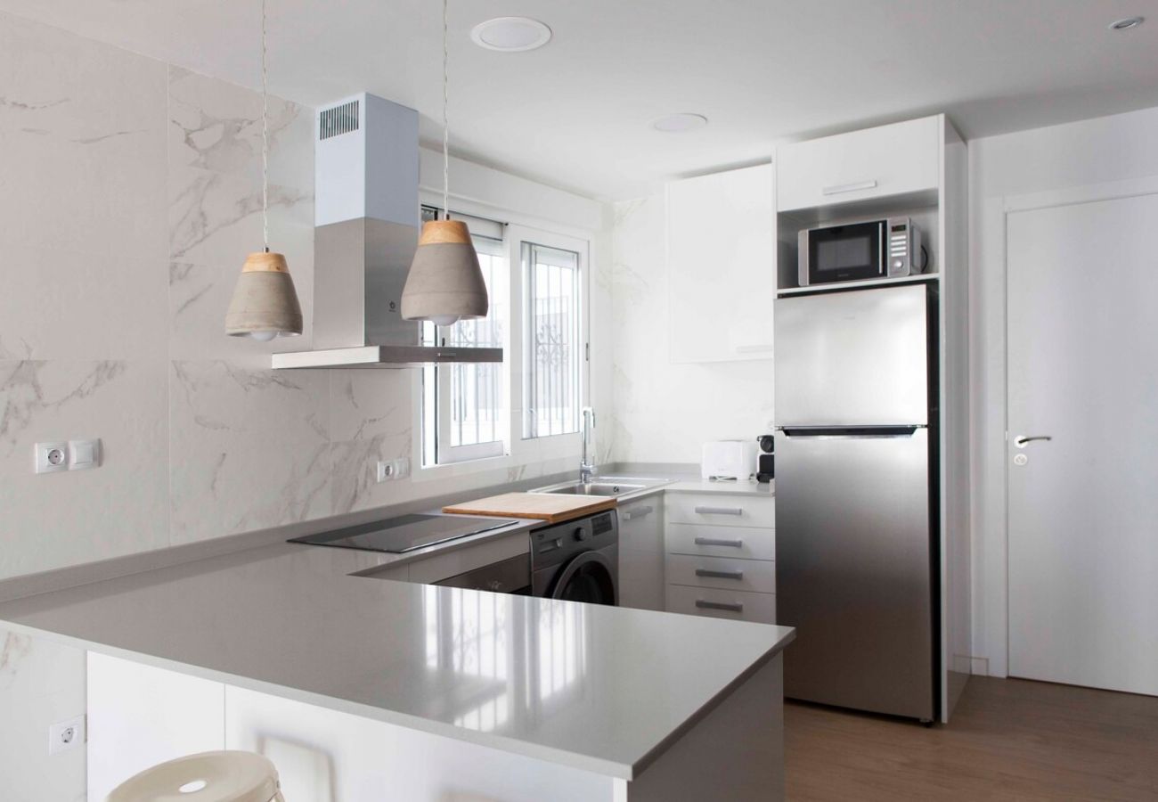 Appartement in Valencia - Old Town Quart Towers Stay II | AC & WiFi | 4 Viajeros